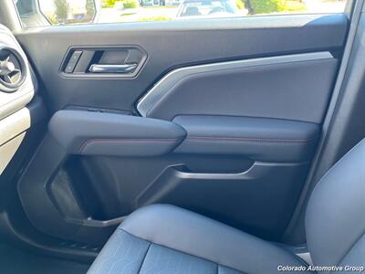 2023 Chevrolet Colorado Z71   - Photo 29 - Highlands Ranch, CO 80126