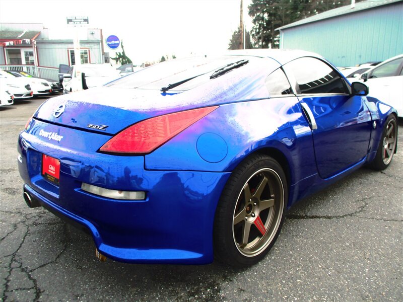 2004 Nissan 350Z photo