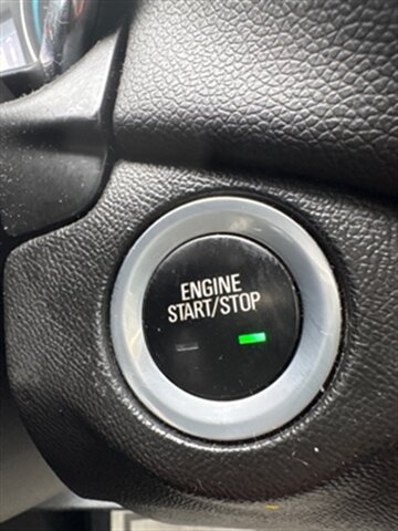 2019 Chevrolet Equinox LT - Photo 14 - Lynwood, IL 60411