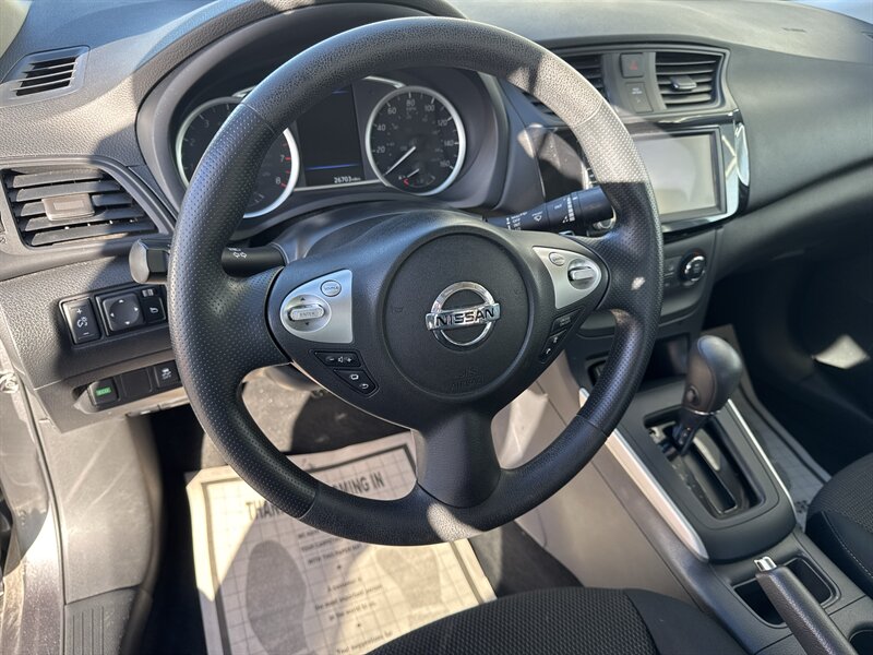 2019 Nissan Sentra S   - Photo 8 - Lynwood, IL 60411