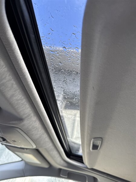 2016 Toyota RAV4 XLE   - Photo 10 - Lynwood, IL 60411