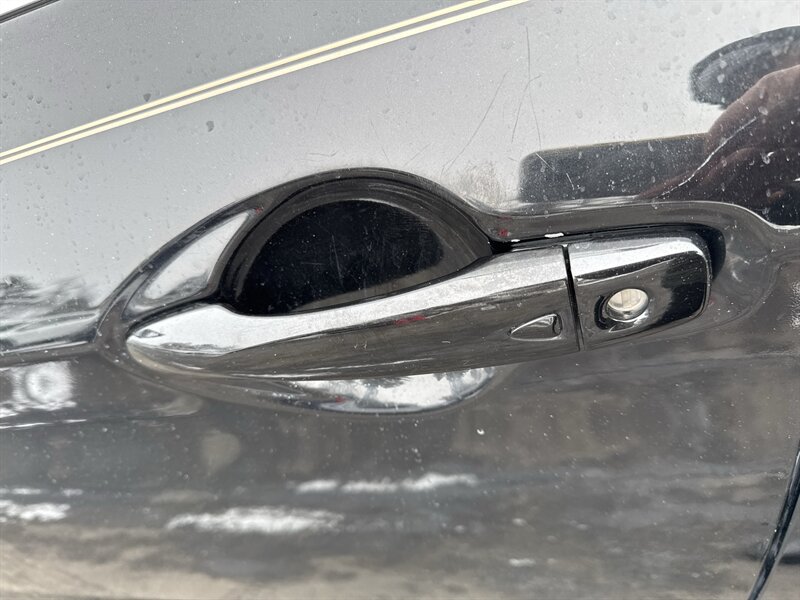 2019 Nissan Rogue Sport S - Photo 8 - Lynwood, IL 60411