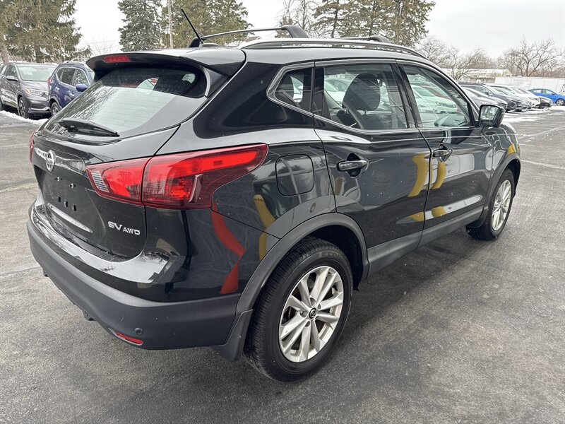 2019 Nissan Rogue Sport S - Photo 6 - Lynwood, IL 60411