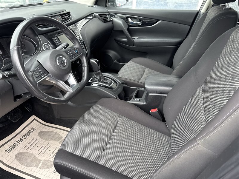 2019 Nissan Rogue Sport S - Photo 9 - Lynwood, IL 60411