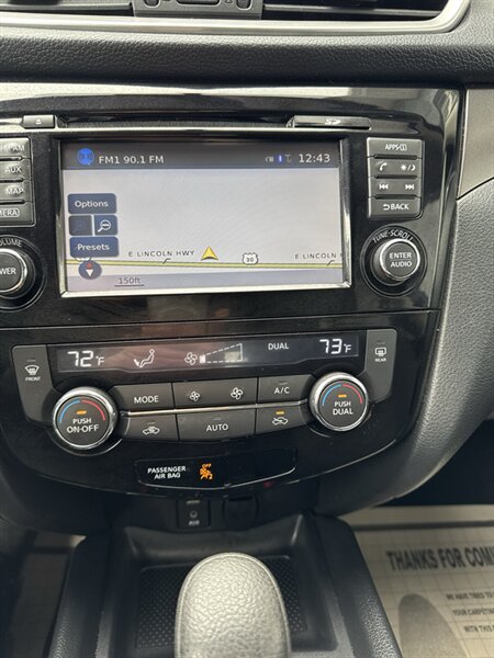 2016 Nissan Rogue S   - Photo 15 - Lynwood, IL 60411