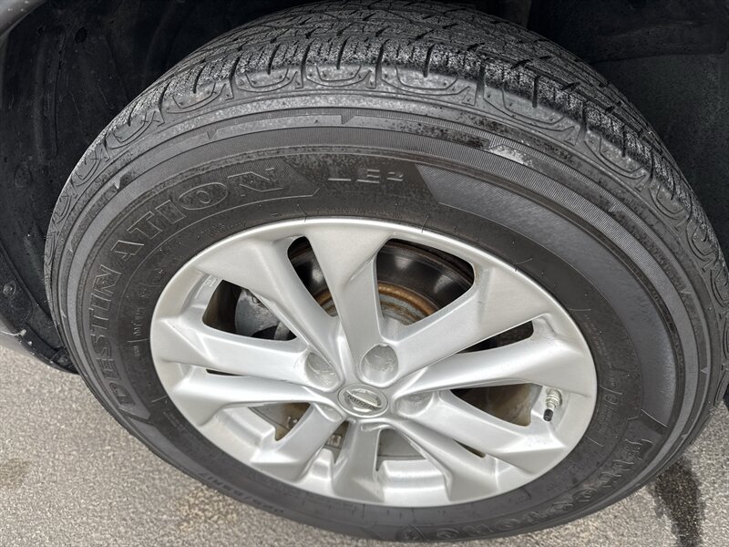 2016 Nissan Rogue S   - Photo 13 - Lynwood, IL 60411