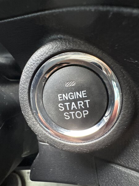 2018 Subaru Impreza Sport   - Photo 16 - Lynwood, IL 60411