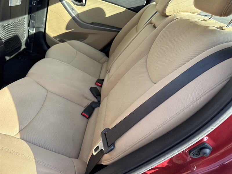 2013 Hyundai ELANTRA GLS - Photo 10 - Lynwood, IL 60411
