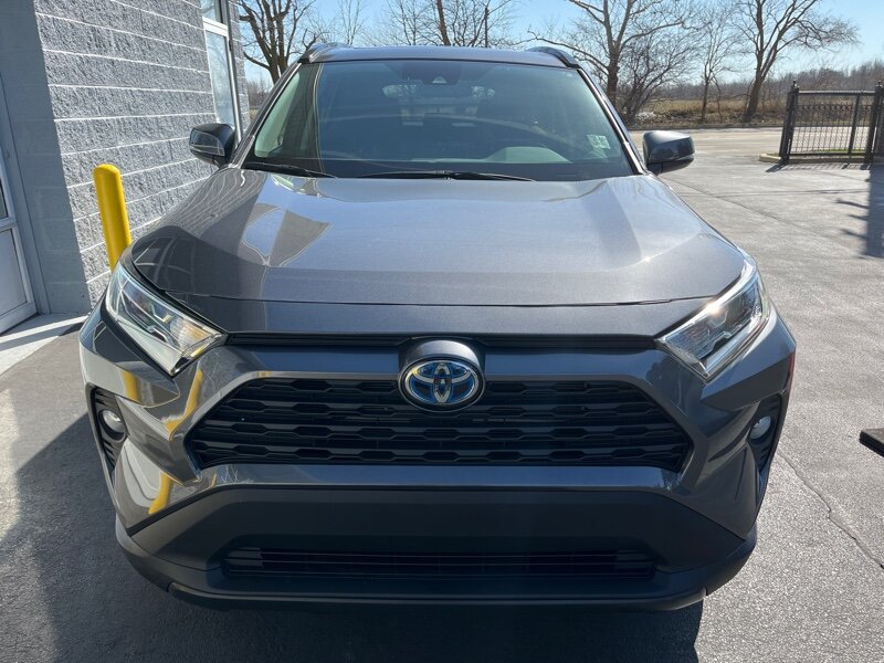2019 Toyota RAV4 Hybrid XLE   - Photo 2 - Lynwood, IL 60411