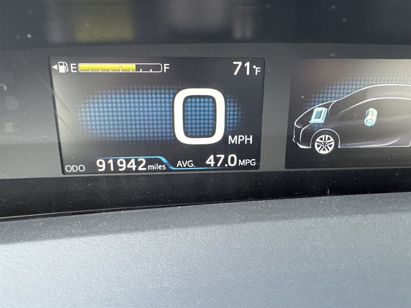 2018 Toyota Prius Two Eco - Photo 18 - Lynwood, IL 60411