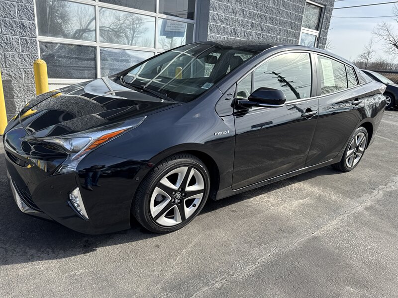 2018 Toyota Prius Two Eco - Photo 3 - Lynwood, IL 60411