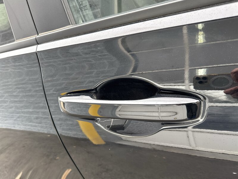 2025 Honda HR-V Sport - Photo 8 - Lynwood, IL 60411