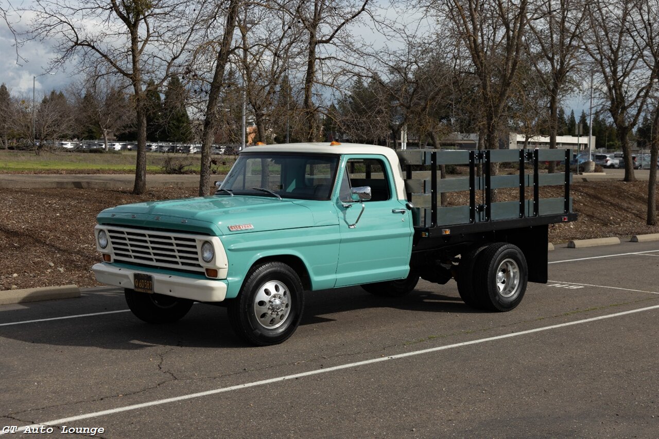 1967 Ford F-350 Flat Bed   - Photo 1 - Rancho Cordova, CA 95742