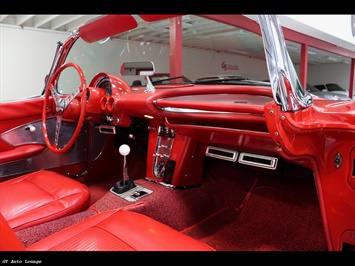 1961 Chevrolet Corvette   - Photo 30 - Rancho Cordova, CA 95742