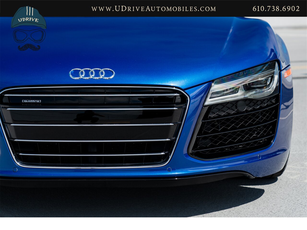 2015 Audi R8 5.2 V10 Quattro 6 Speed Manual 10k Miles  Diamond Stitched Leather 1 of 2 - Photo 11 - West Chester, PA 19382
