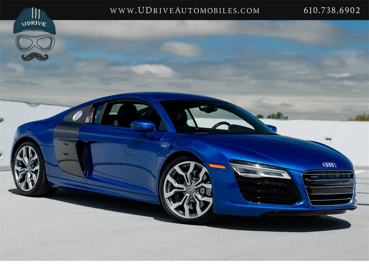 2015 Audi R8 5.2 V10 Quattro 6 Speed Manual 10k Miles  Diamond Stitched Leather 1 of 2 - Photo 3 - West Chester, PA 19382