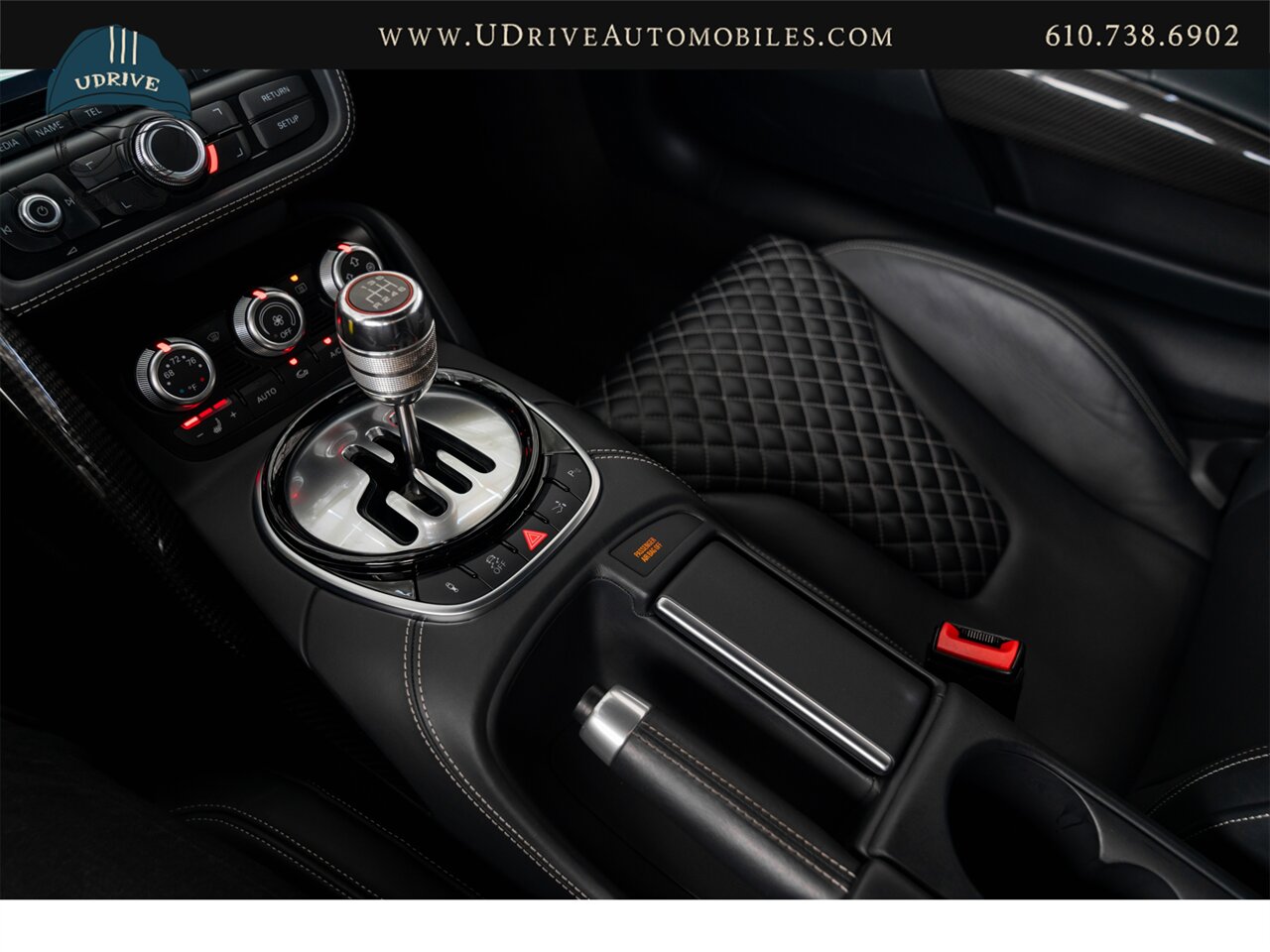 2015 Audi R8 5.2 V10 Quattro 6 Speed Manual 10k Miles  Diamond Stitched Leather 1 of 2 - Photo 41 - West Chester, PA 19382