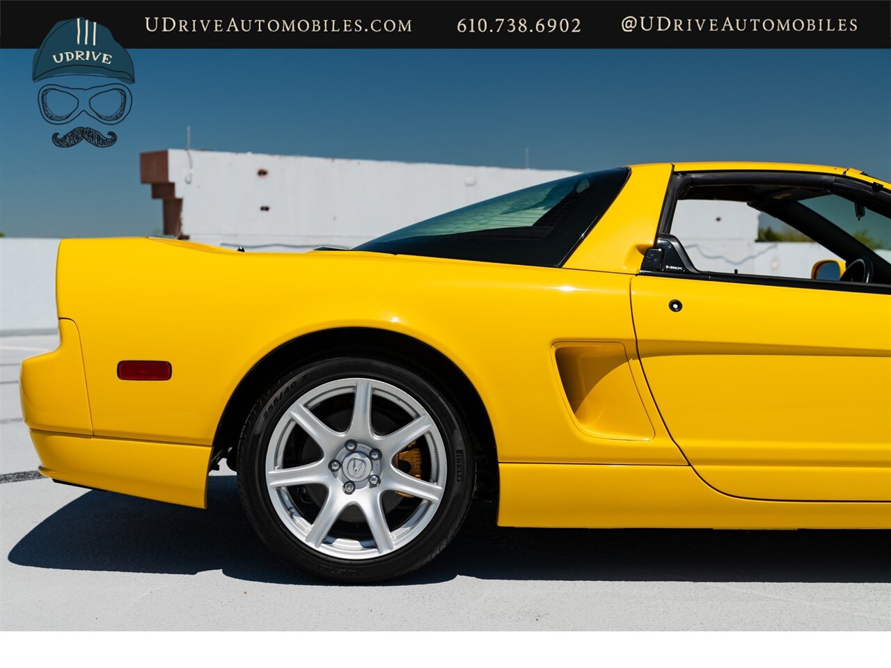 2003 Acura NSX NSX-T  Spa Yellow over Yellow Lthr 1 of 13 Produced - Photo 18 - West Chester, PA 19382