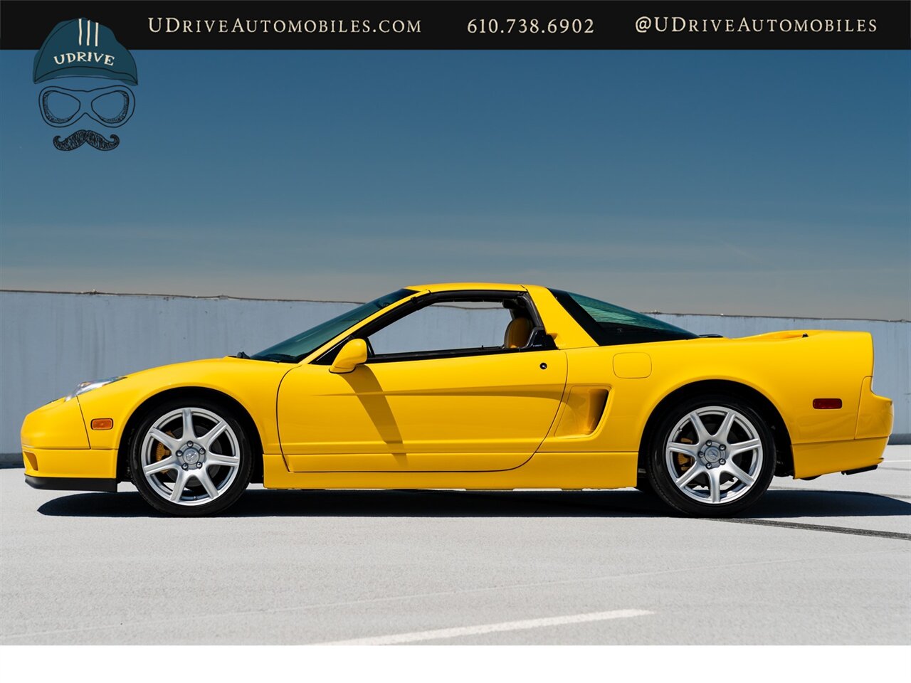 2003 Acura NSX NSX-T  Spa Yellow over Yellow Lthr 1 of 13 Produced - Photo 9 - West Chester, PA 19382