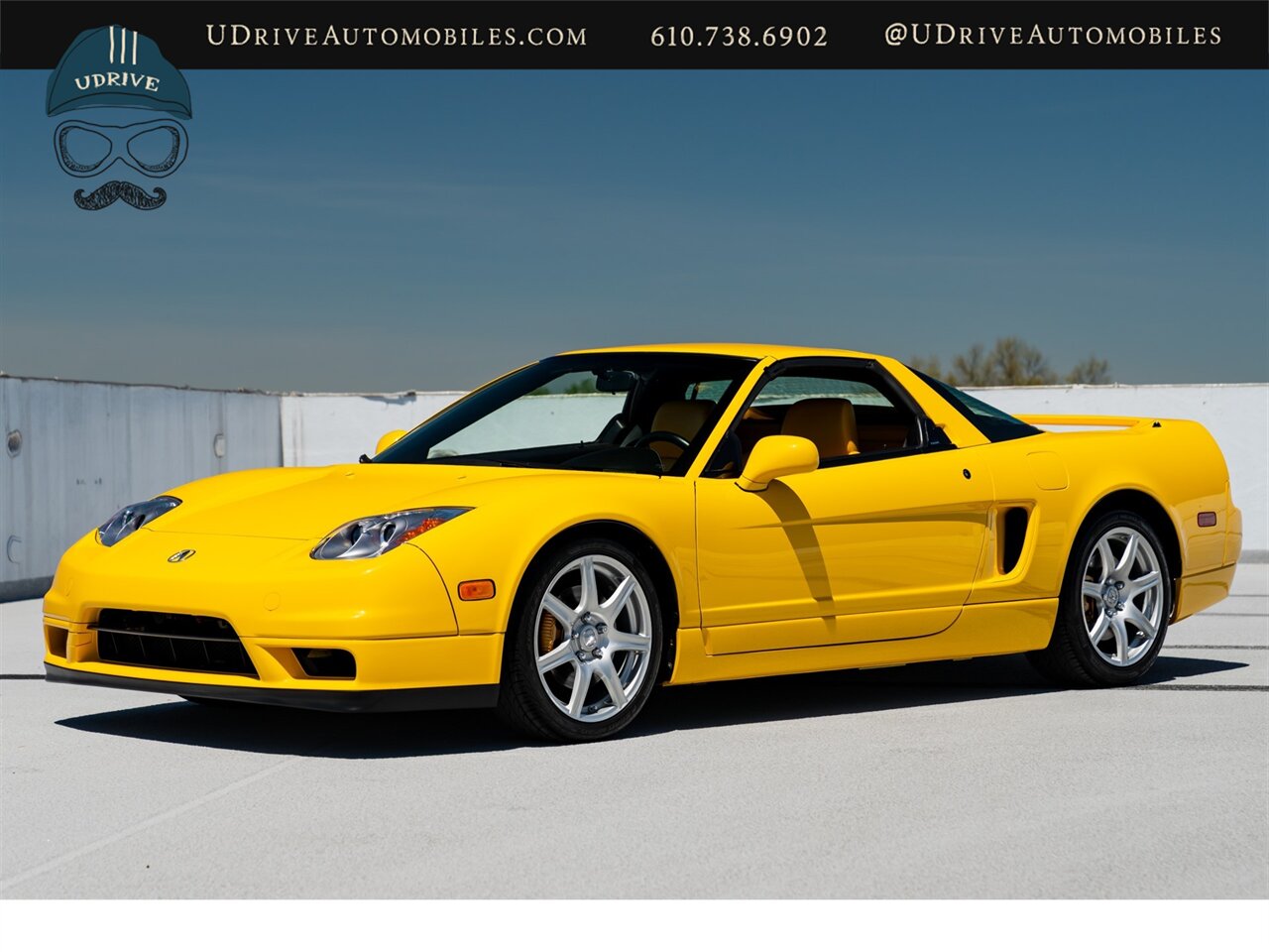 2003 Acura NSX NSX-T  Spa Yellow over Yellow Lthr 1 of 13 Produced - Photo 11 - West Chester, PA 19382
