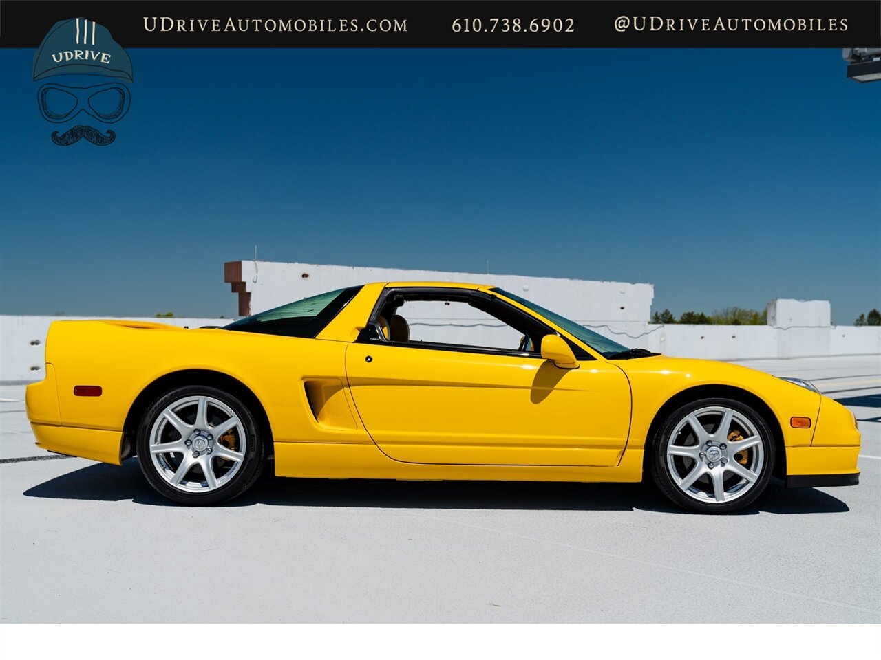 2003 Acura NSX NSX-T  Spa Yellow over Yellow Lthr 1 of 13 Produced - Photo 17 - West Chester, PA 19382
