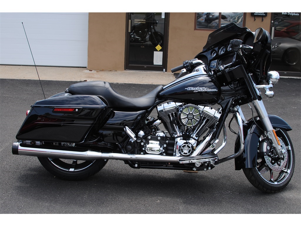 2014 Harley-Davidson Touring Street Glide   - Photo 22 - West Chester, PA 19382