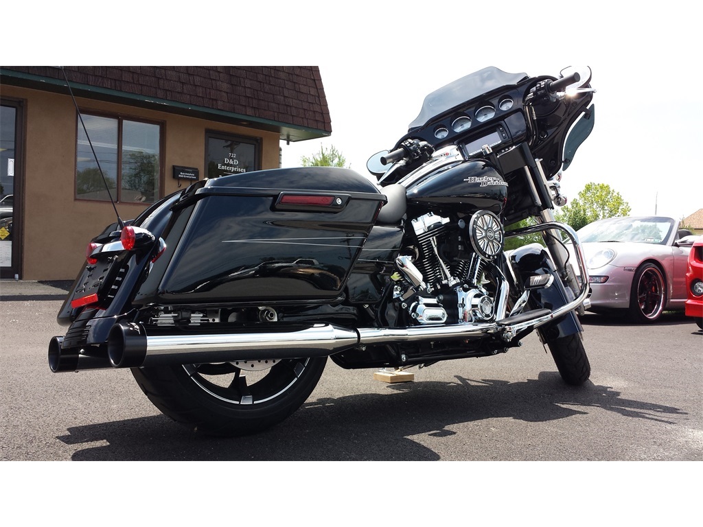 2014 Harley-Davidson Touring Street Glide   - Photo 5 - West Chester, PA 19382