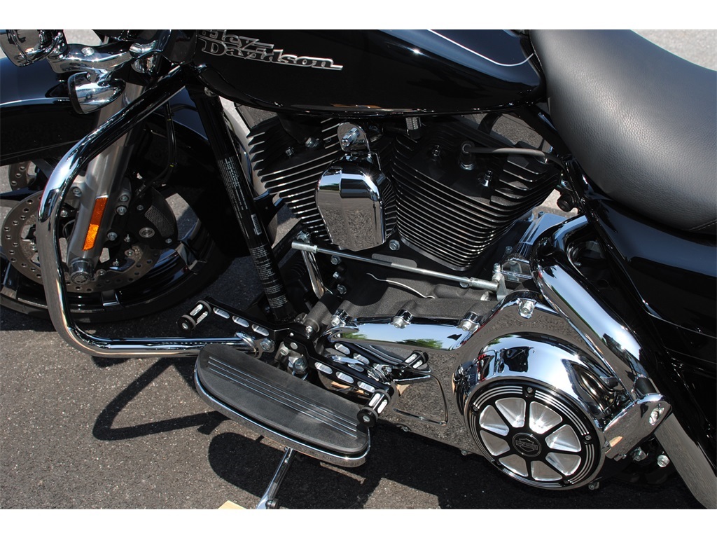 2014 Harley-Davidson Touring Street Glide   - Photo 38 - West Chester, PA 19382