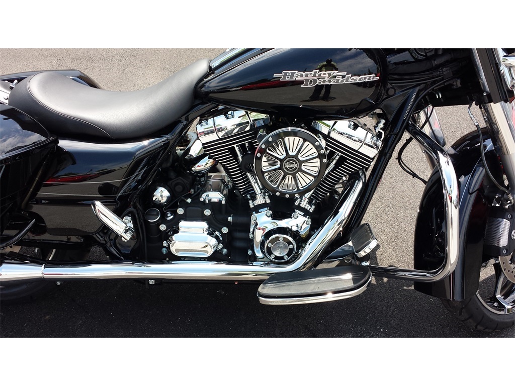 2014 Harley-Davidson Touring Street Glide   - Photo 34 - West Chester, PA 19382