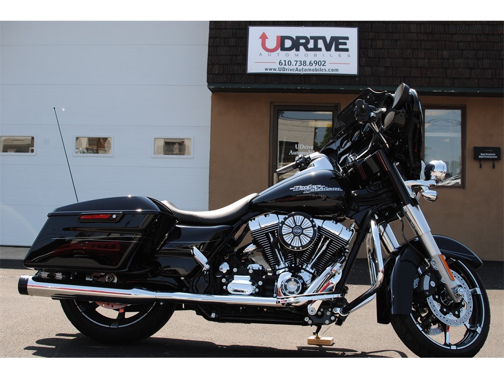 2014 Harley-Davidson Touring Street Glide   - Photo 1 - West Chester, PA 19382
