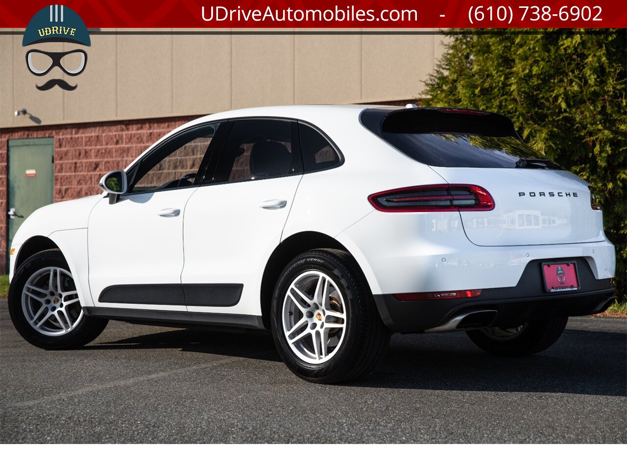 2017 Porsche Macan Pano NAV LCA Htd Seats Htd Steering Whl   - Photo 5 - West Chester, PA 19382