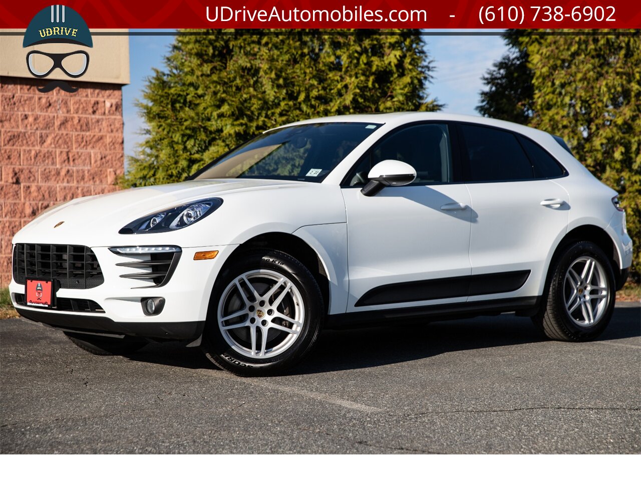 2017 Porsche Macan Pano NAV LCA Htd Seats Htd Steering Whl   - Photo 1 - West Chester, PA 19382