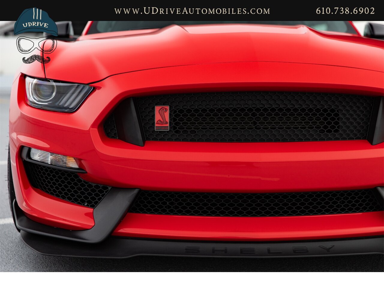 2016 Ford Mustang Shelby GT350R 3k Miles Electronics Pkg  1 of 32 Race Red Produced for USA As New - Photo 14 - West Chester, PA 19382