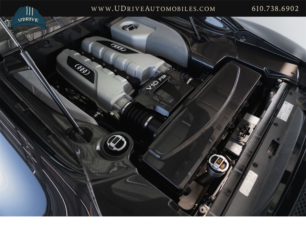 2011 Audi R8 5.2L V10 6 Speed Manual Red Stitching  Service History - Photo 53 - West Chester, PA 19382