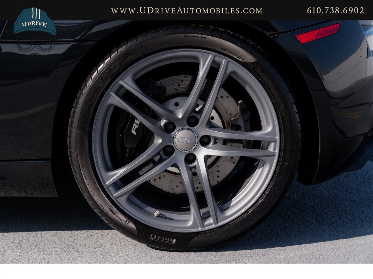 2011 Audi R8 5.2L V10 6 Speed Manual Red Stitching  Service History - Photo 55 - West Chester, PA 19382