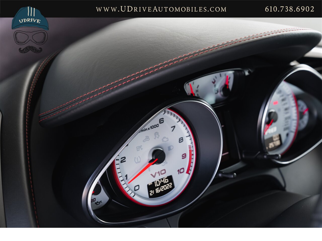 2011 Audi R8 5.2L V10 6 Speed Manual Red Stitching  Service History - Photo 37 - West Chester, PA 19382