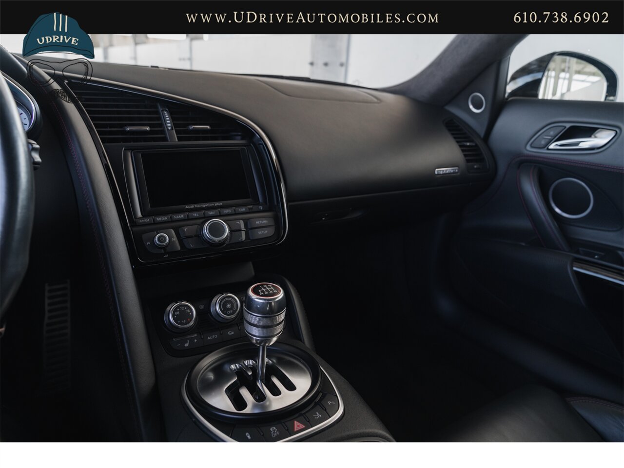2011 Audi R8 5.2L V10 6 Speed Manual Red Stitching  Service History - Photo 38 - West Chester, PA 19382
