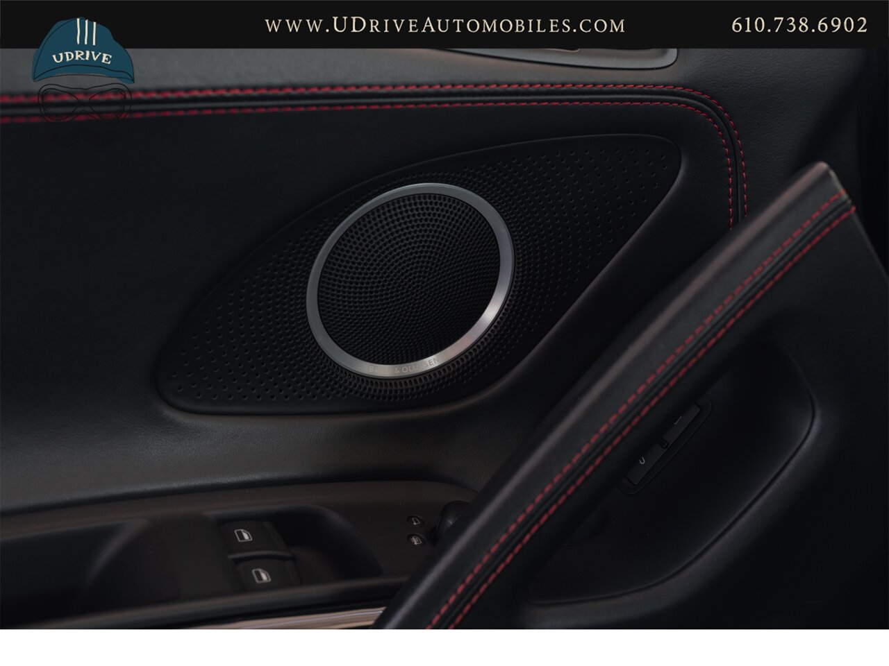 2011 Audi R8 5.2L V10 6 Speed Manual Red Stitching  Service History - Photo 49 - West Chester, PA 19382