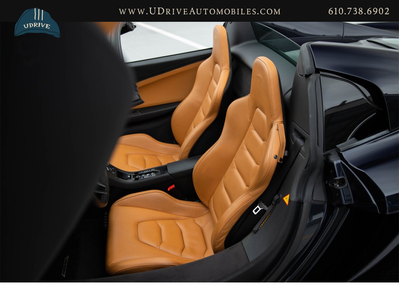 2013 McLaren MP4-12C Spider 1 Owner 6k Miles Carbon Fiber Full Leather  Sapphire Black over Natural Tan Leather - Photo 33 - West Chester, PA 19382