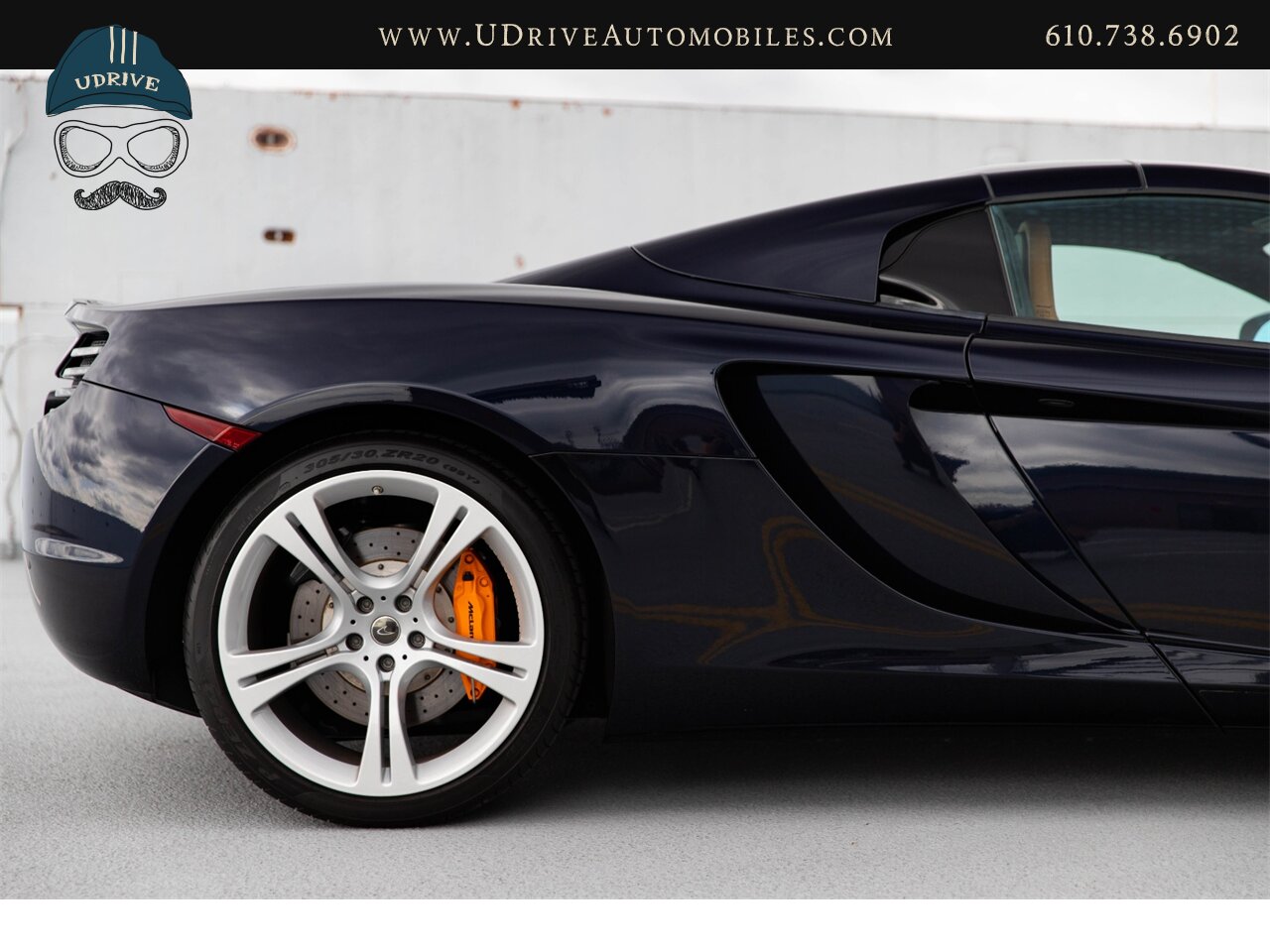 2013 McLaren MP4-12C Spider 1 Owner 6k Miles Carbon Fiber Full Leather  Sapphire Black over Natural Tan Leather - Photo 19 - West Chester, PA 19382