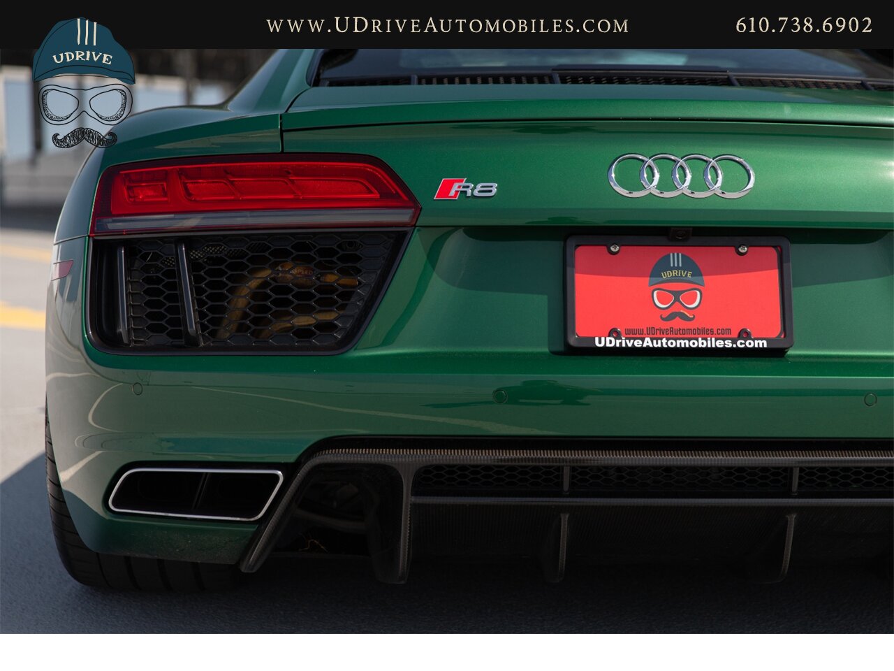 2017 Audi R8 Audi Exclusive Avocado Green Vermont Brown Leather  Diamond Stitching V10 Carbon Fiber - Photo 25 - West Chester, PA 19382