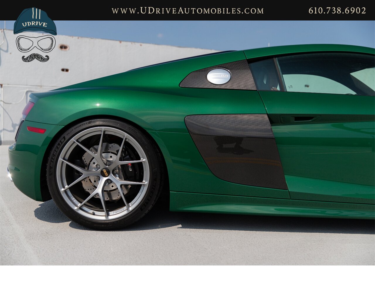 2017 Audi R8 Audi Exclusive Avocado Green Vermont Brown Leather  Diamond Stitching V10 Carbon Fiber - Photo 21 - West Chester, PA 19382