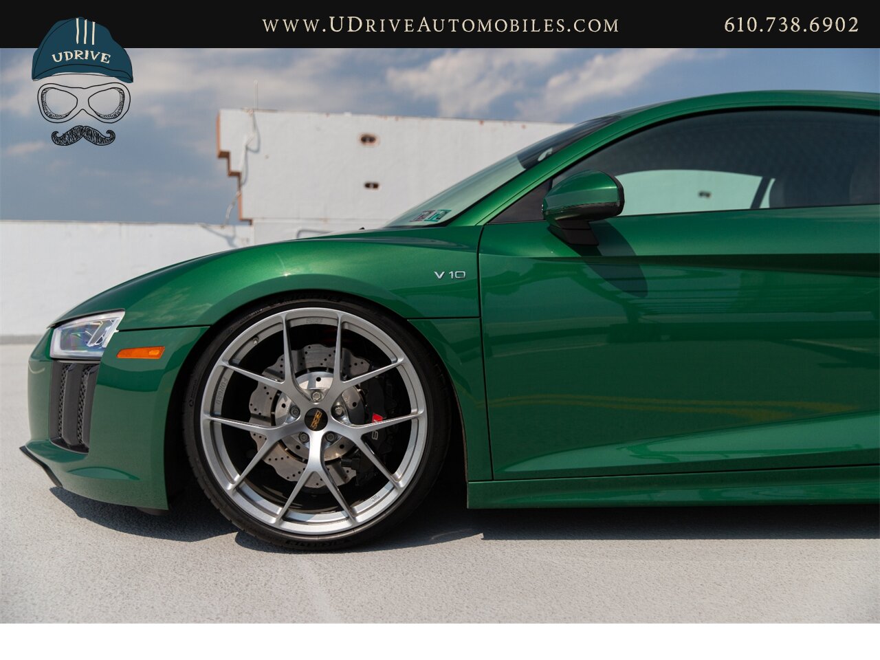 2017 Audi R8 Audi Exclusive Avocado Green Vermont Brown Leather  Diamond Stitching V10 Carbon Fiber - Photo 10 - West Chester, PA 19382