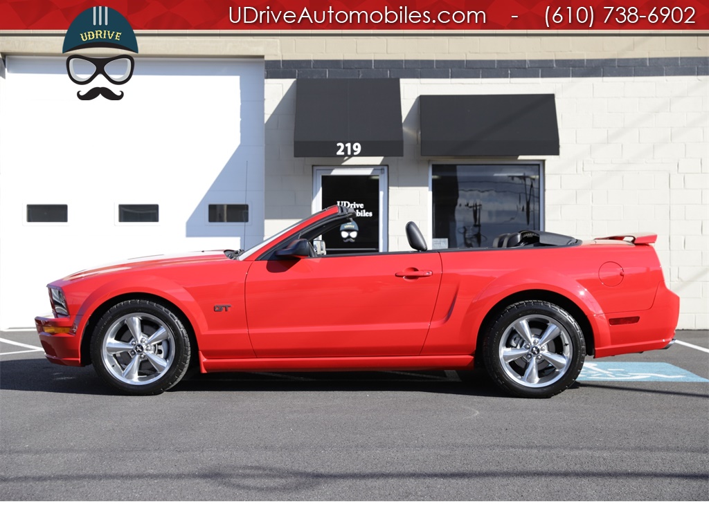 2006 Ford Mustang GT Convertible 15k Miles 5 Speed Spectacular   - Photo 1 - West Chester, PA 19382