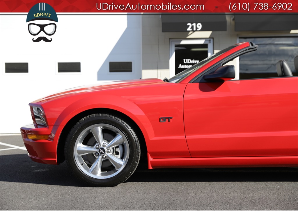 2006 Ford Mustang GT Convertible 15k Miles 5 Speed Spectacular   - Photo 3 - West Chester, PA 19382