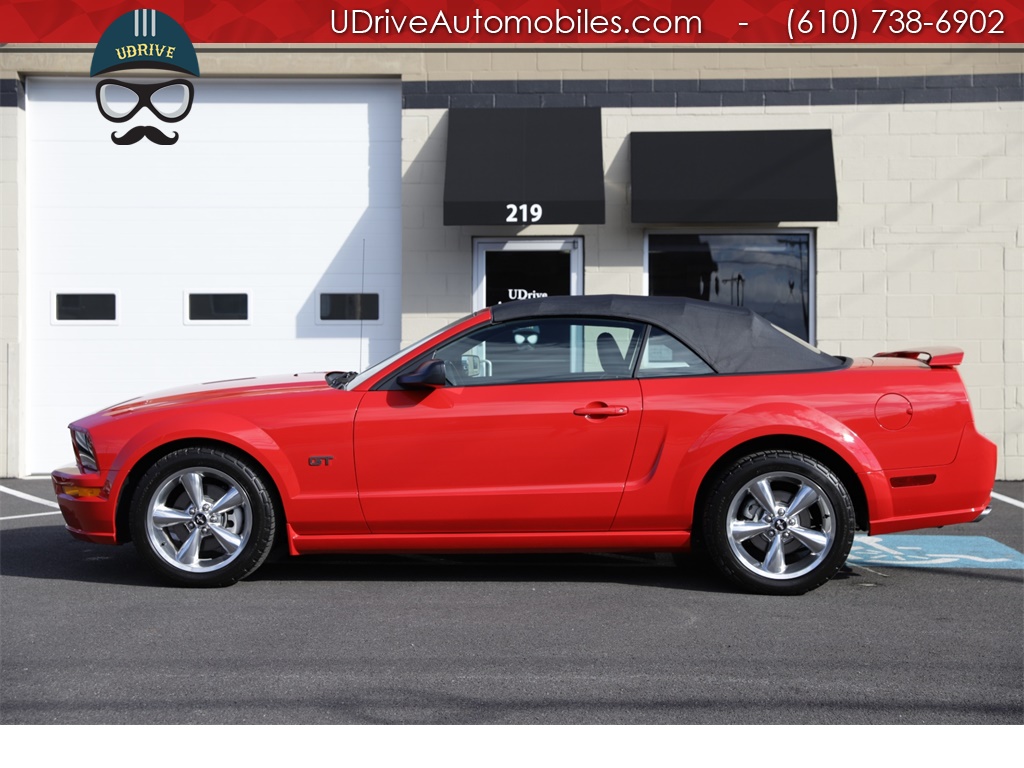 2006 Ford Mustang GT Convertible 15k Miles 5 Speed Spectacular   - Photo 2 - West Chester, PA 19382