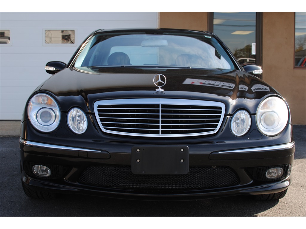 2005 Mercedes-Benz E55 AMG   - Photo 5 - West Chester, PA 19382