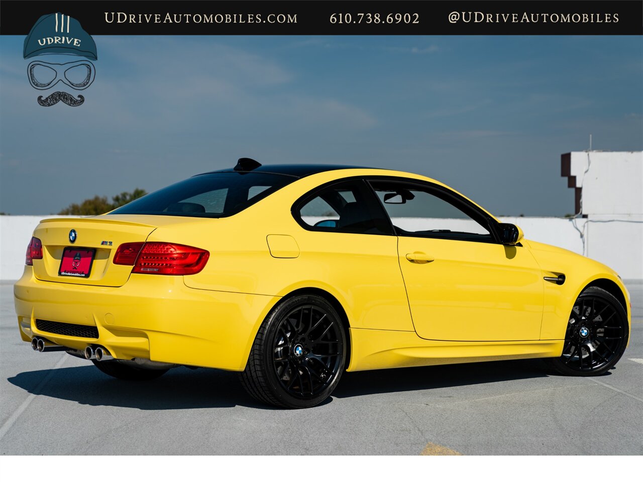 2010 BMW M3  E92 6 Sp Individual Dakar Cloth Seats Carbon Roof No NAV Rod Bearings Replaced - Photo 2 - West Chester, PA 19382