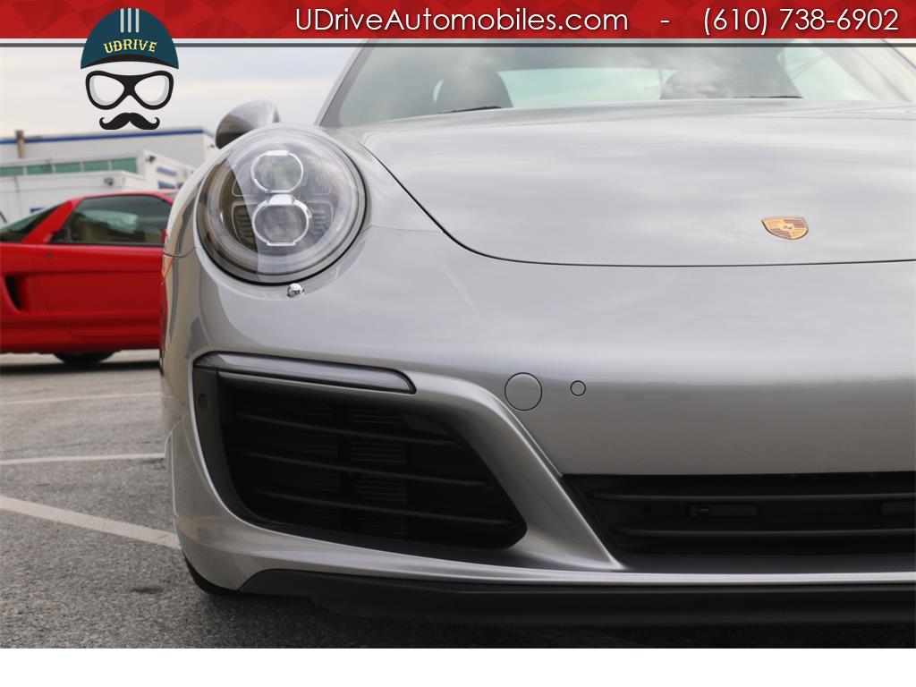 2017 Porsche 911 Carrera 3k Miles GT Silver Htd Vent Sts $109k MSRP   - Photo 8 - West Chester, PA 19382