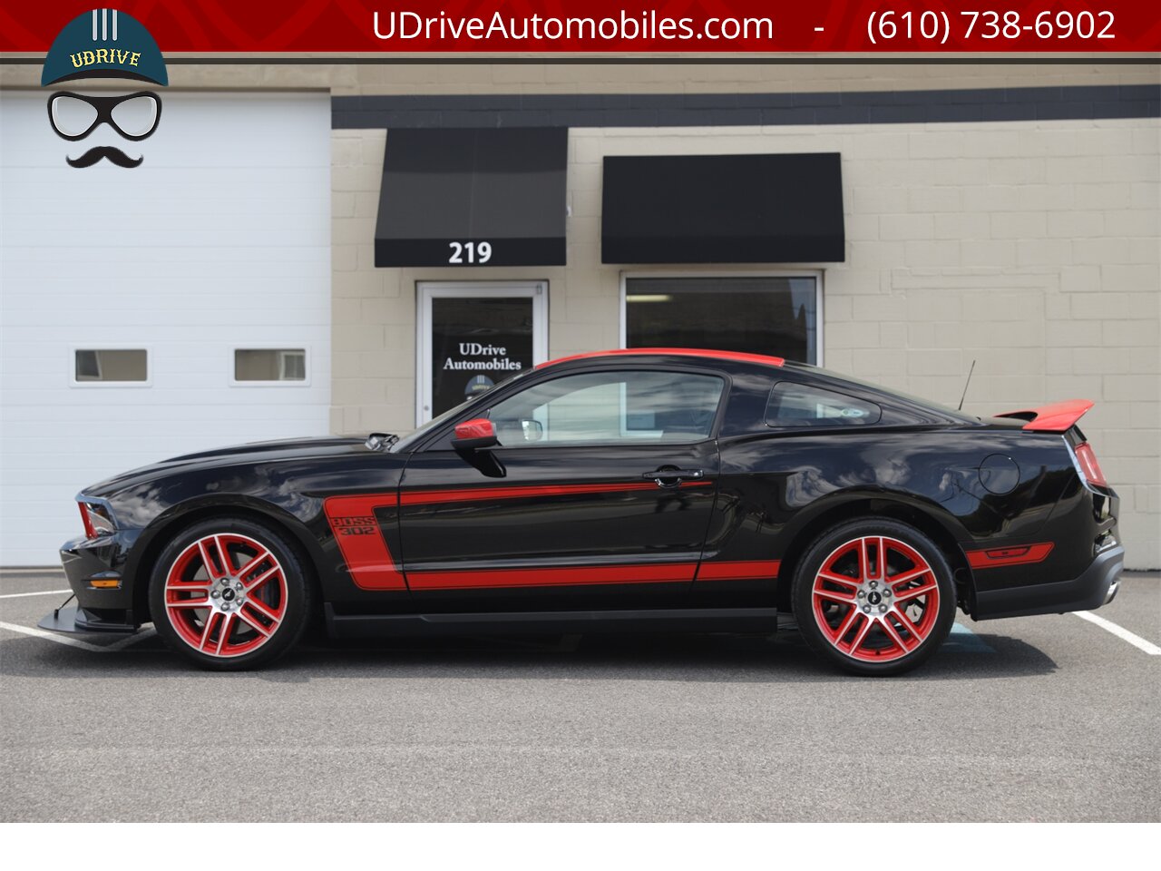 2012 Ford Mustang 866 Miles Boss 302 Laguna Seca #338 of 750  Red TracKey Activated - Photo 6 - West Chester, PA 19382